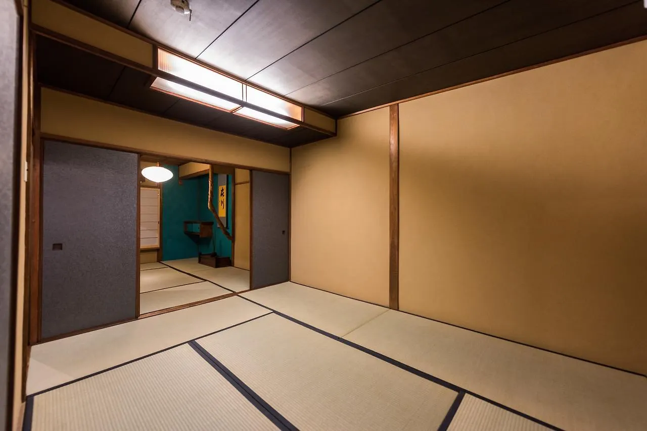 Zaikawa Kiyoizumi Machiya Villa Kyōto 0*,