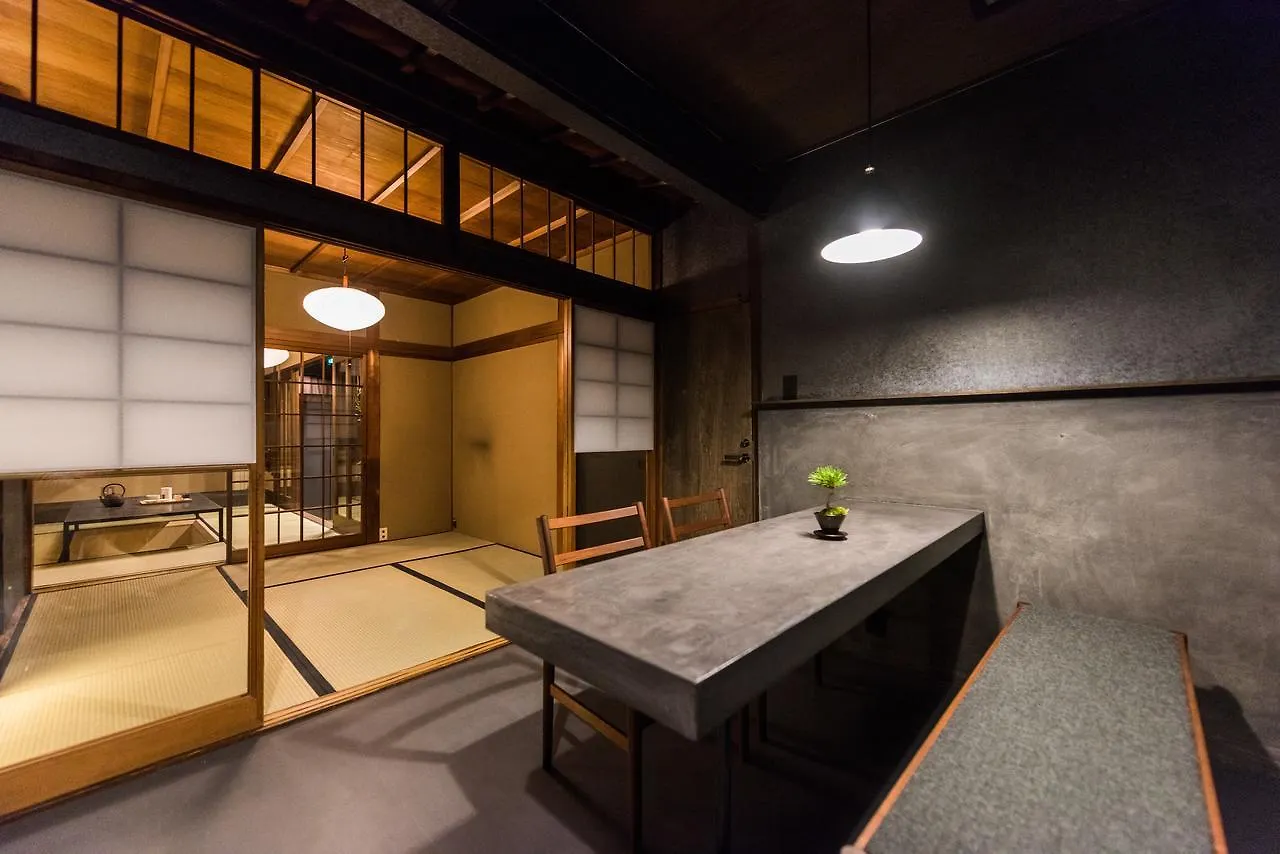 Zaikawa Kiyoizumi Machiya Villa Kyōto Giappone
